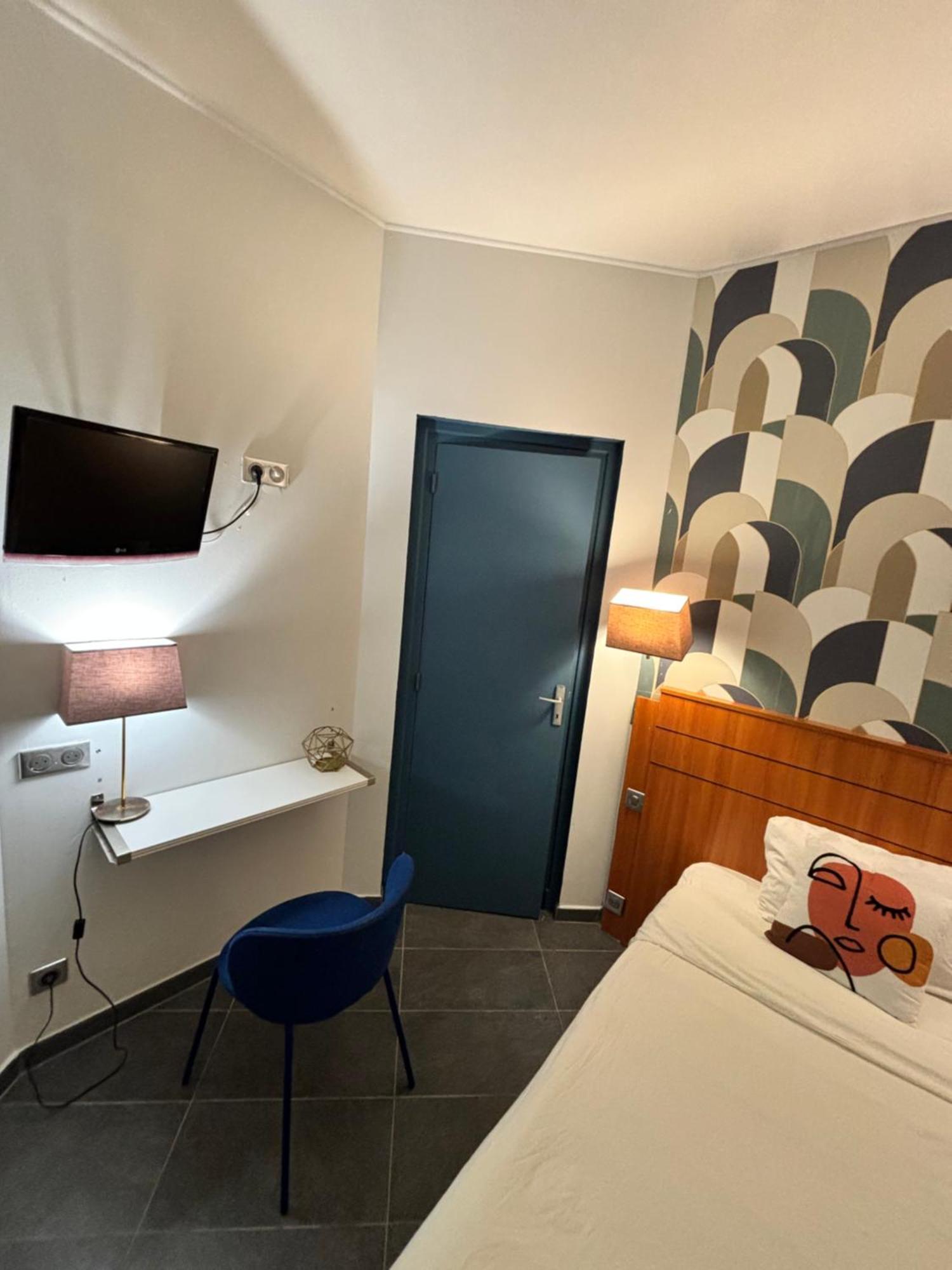 Hotel Astrid Rouen Exterior photo