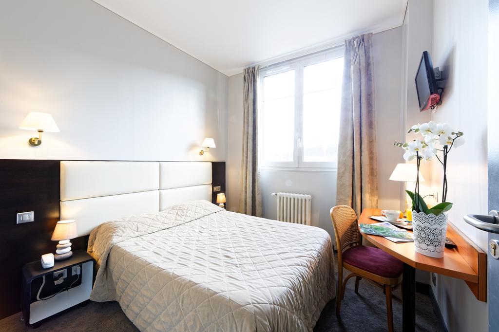 Hotel Astrid Rouen Exterior photo
