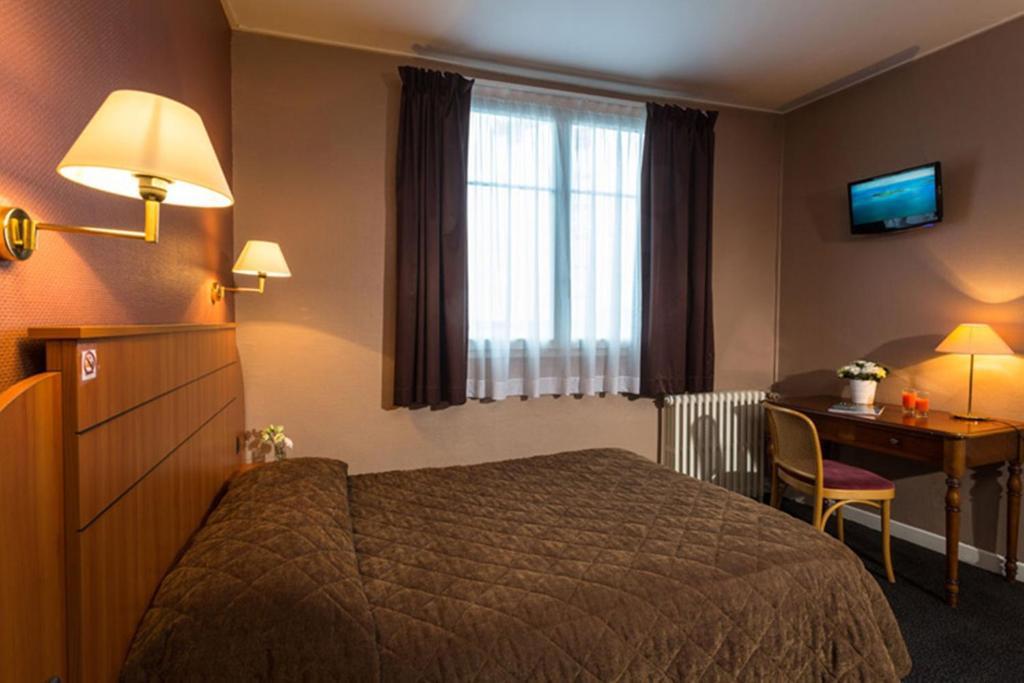 Hotel Astrid Rouen Exterior photo